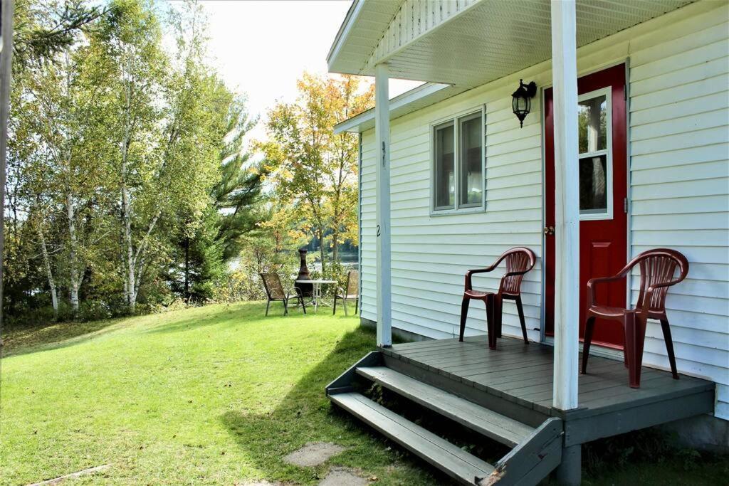 Chalet Au Bord Du St-Maurice La Tuque Buitenkant foto